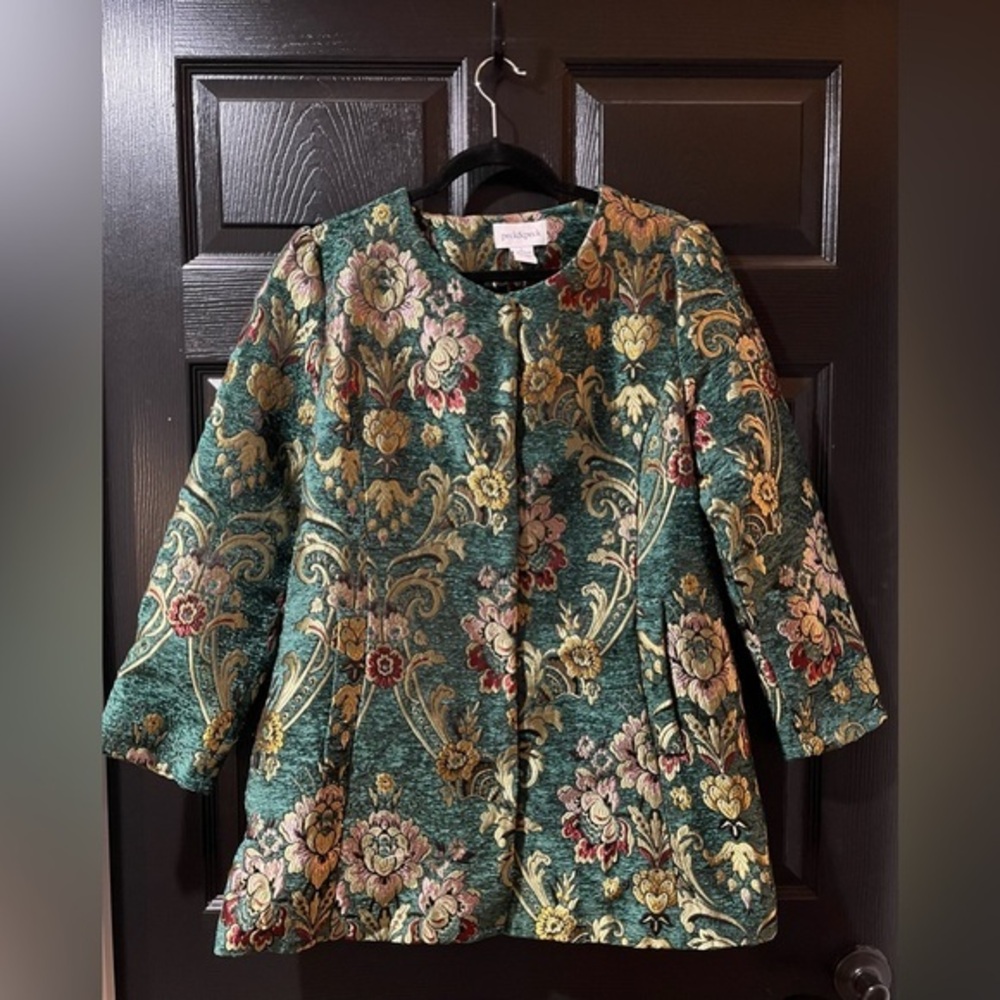 Peck & Peck Embroidered Coat